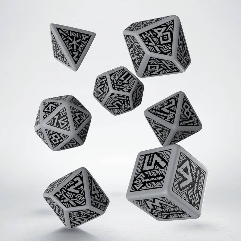 Dwarven Dice Gray/Black (7)